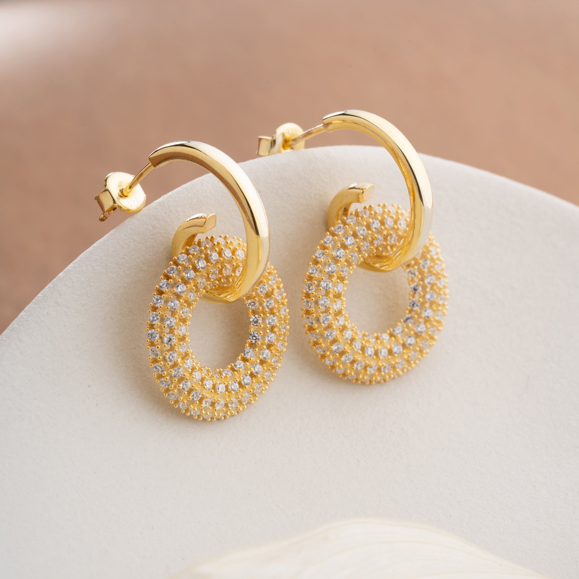 SHINE RUNDA ÖRHÄNGEN | 925 SILVER