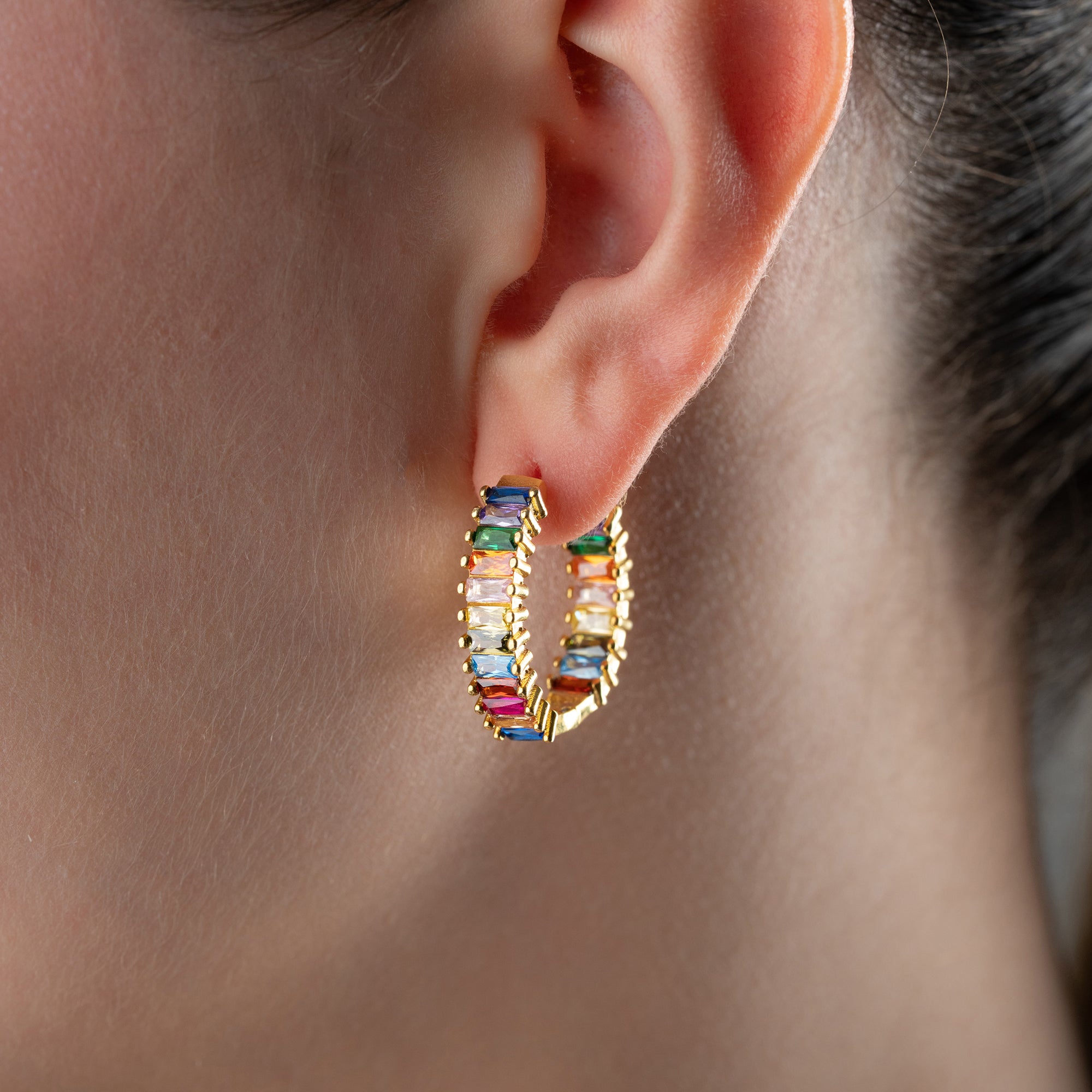 BAGUETTE FÄRGGLAD HÄNGNING | 925 SILVER