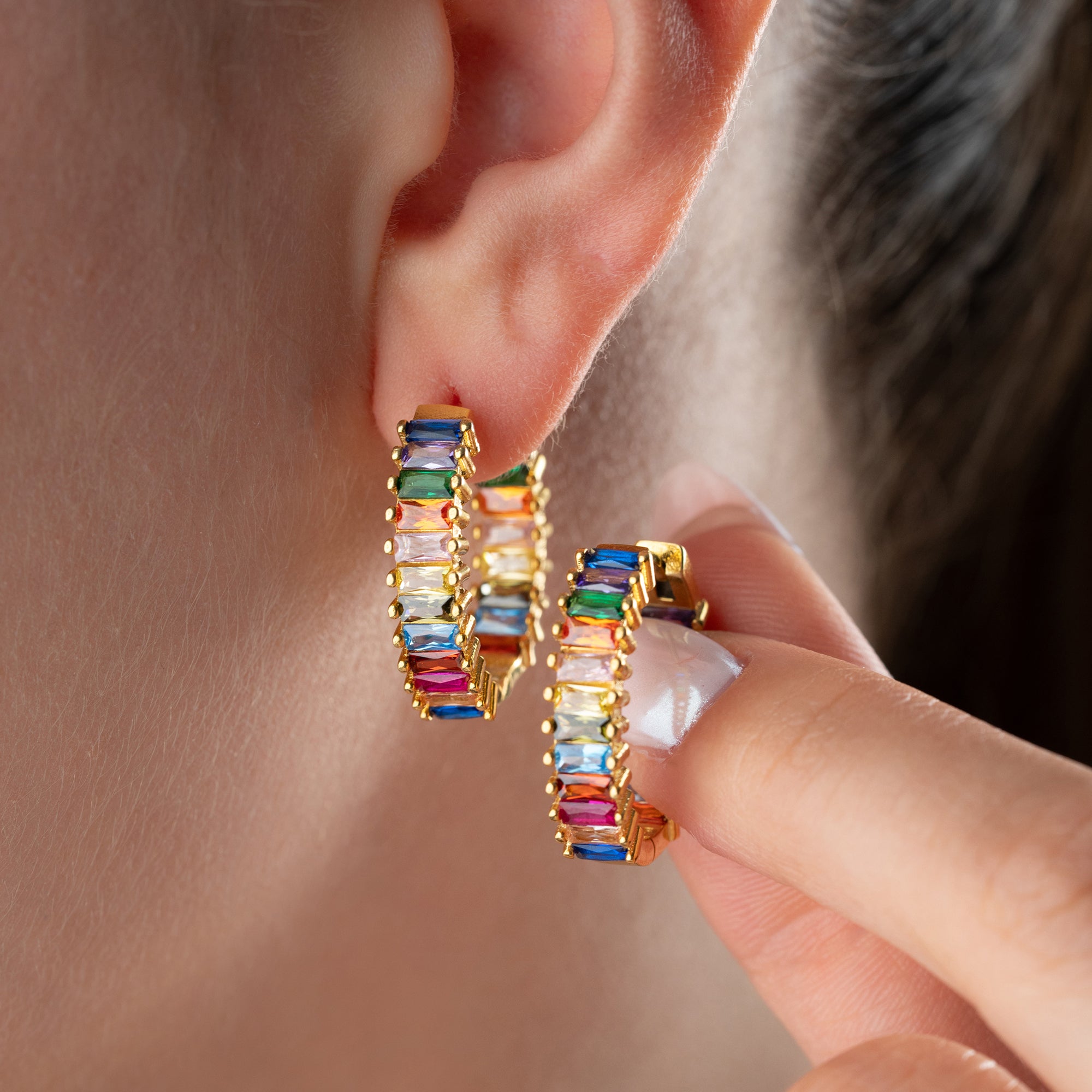 BAGUETTE FÄRGGLAD HÄNGNING | 925 SILVER