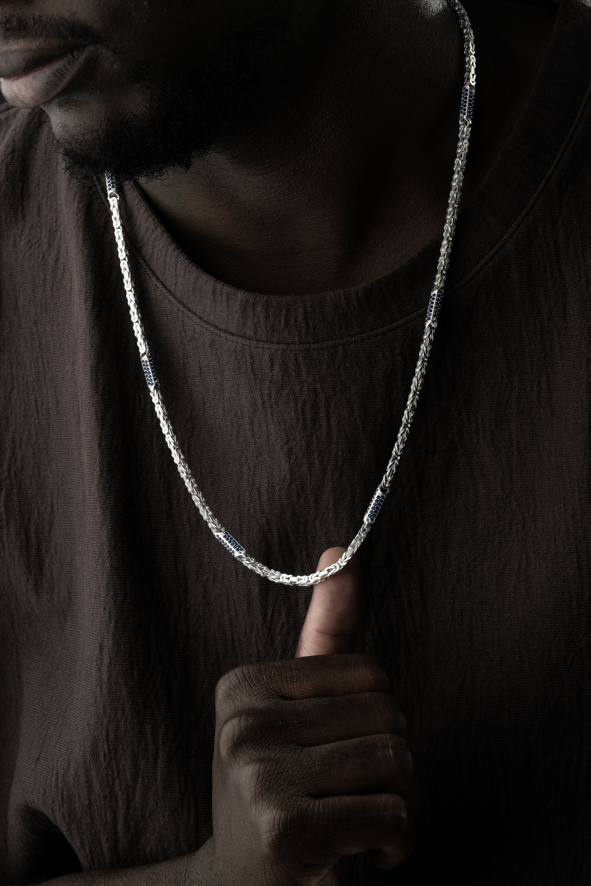 KUNGEN KEDJA MED RHINESTONES BLÅT KRAGE | 925 SILVER 