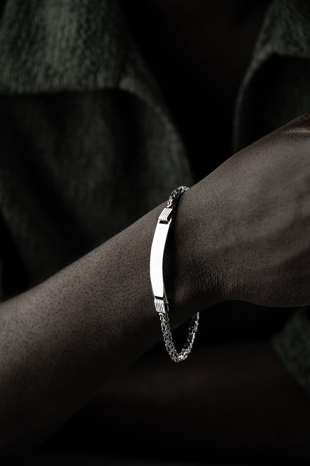 KING ARMBAND MED GRAVER | 925 SILVER