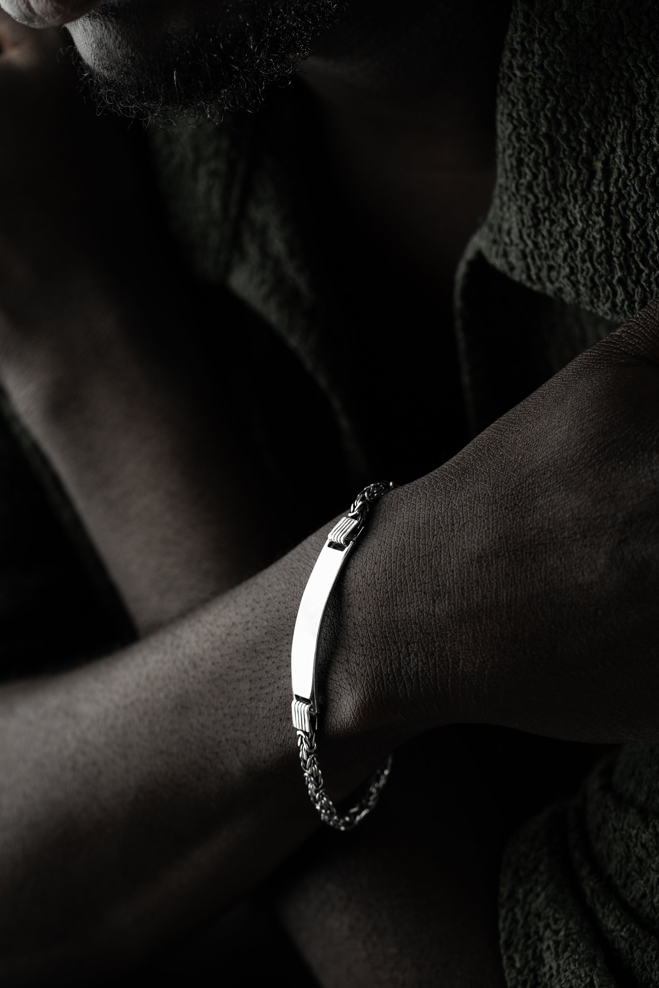 KING ARMBAND MED GRAVER | 925 SILVER