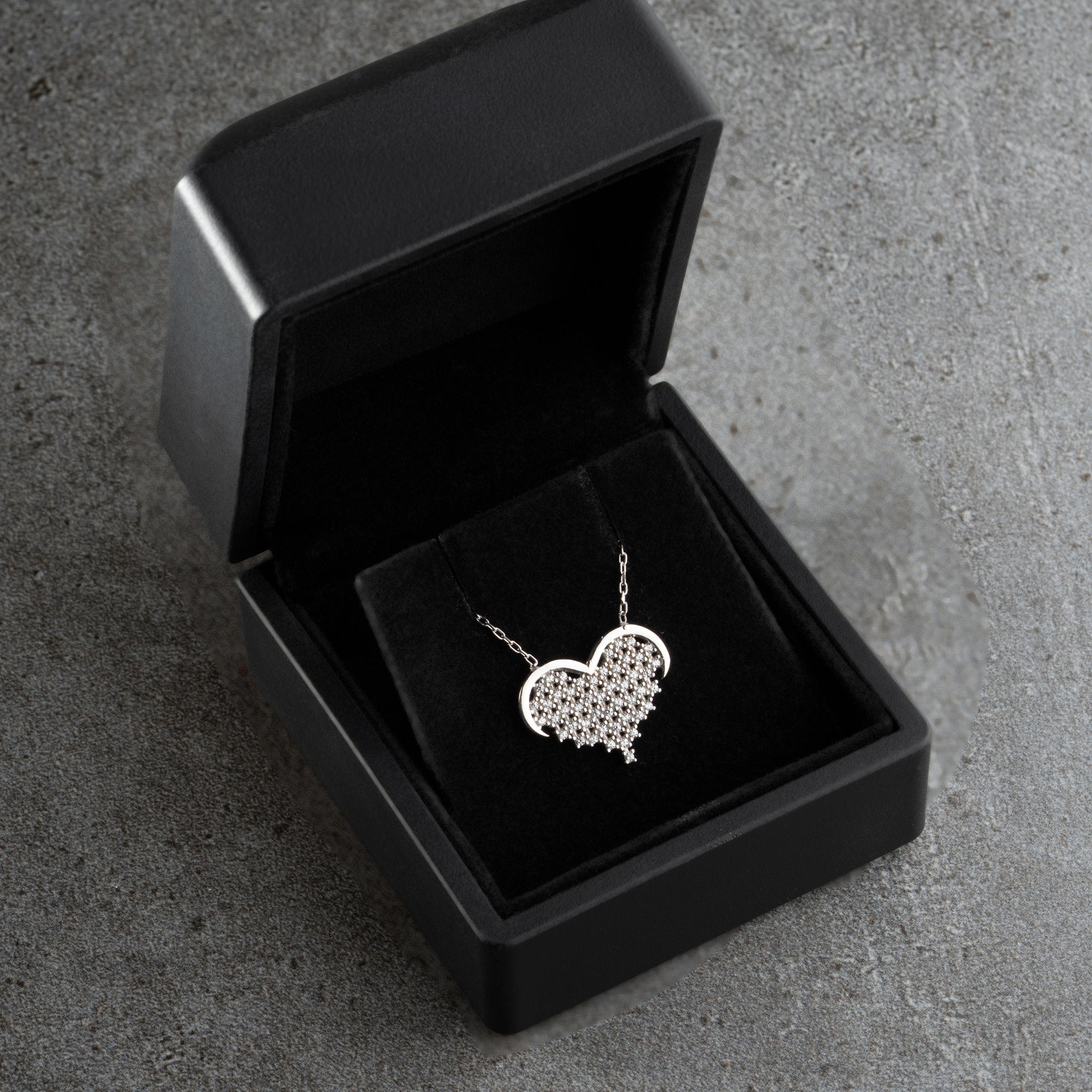 HJÄRTA KRAGE RHINESTONE STEN | 925 SILVER