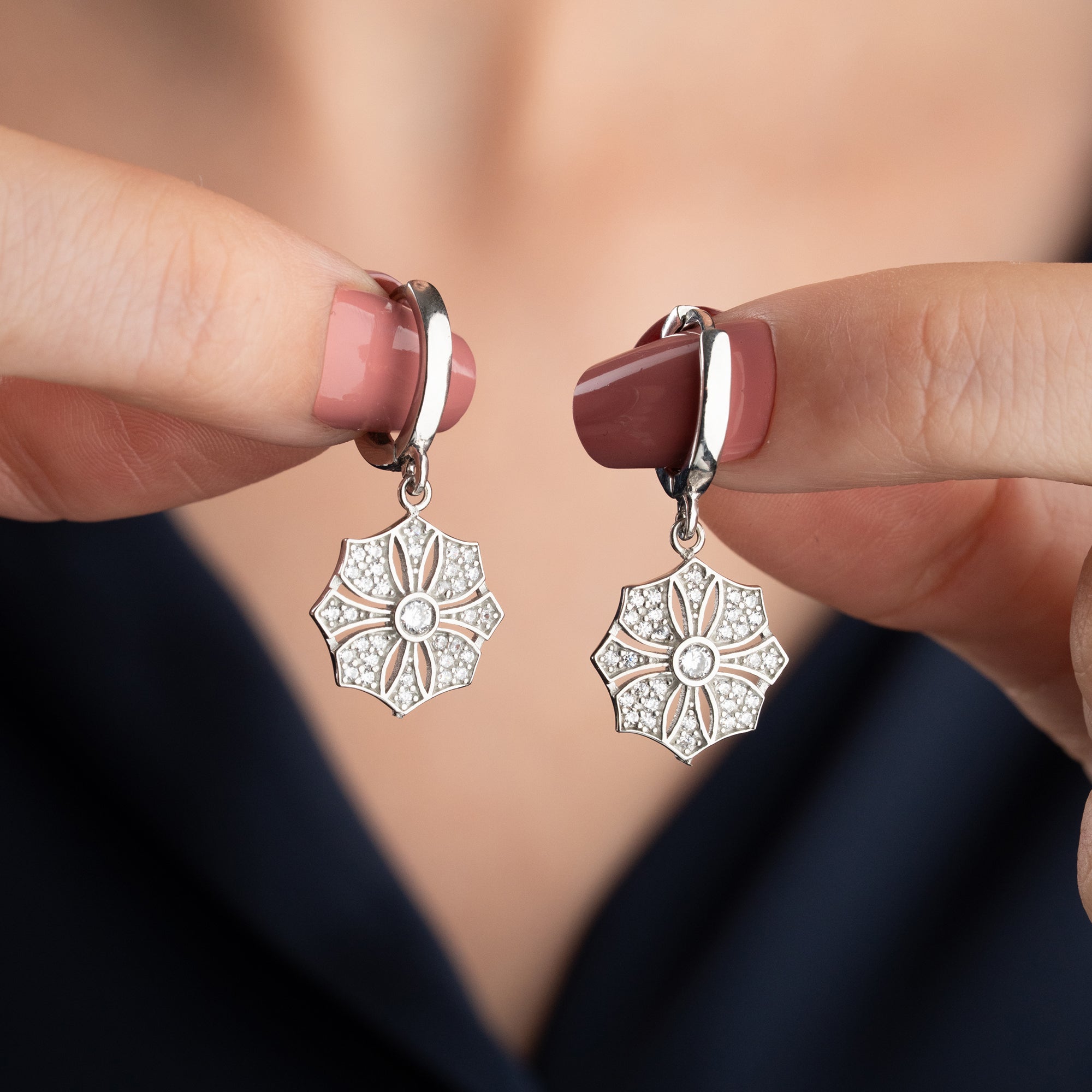 PARVATI ÖRHÄNGEN | 925 SILVER