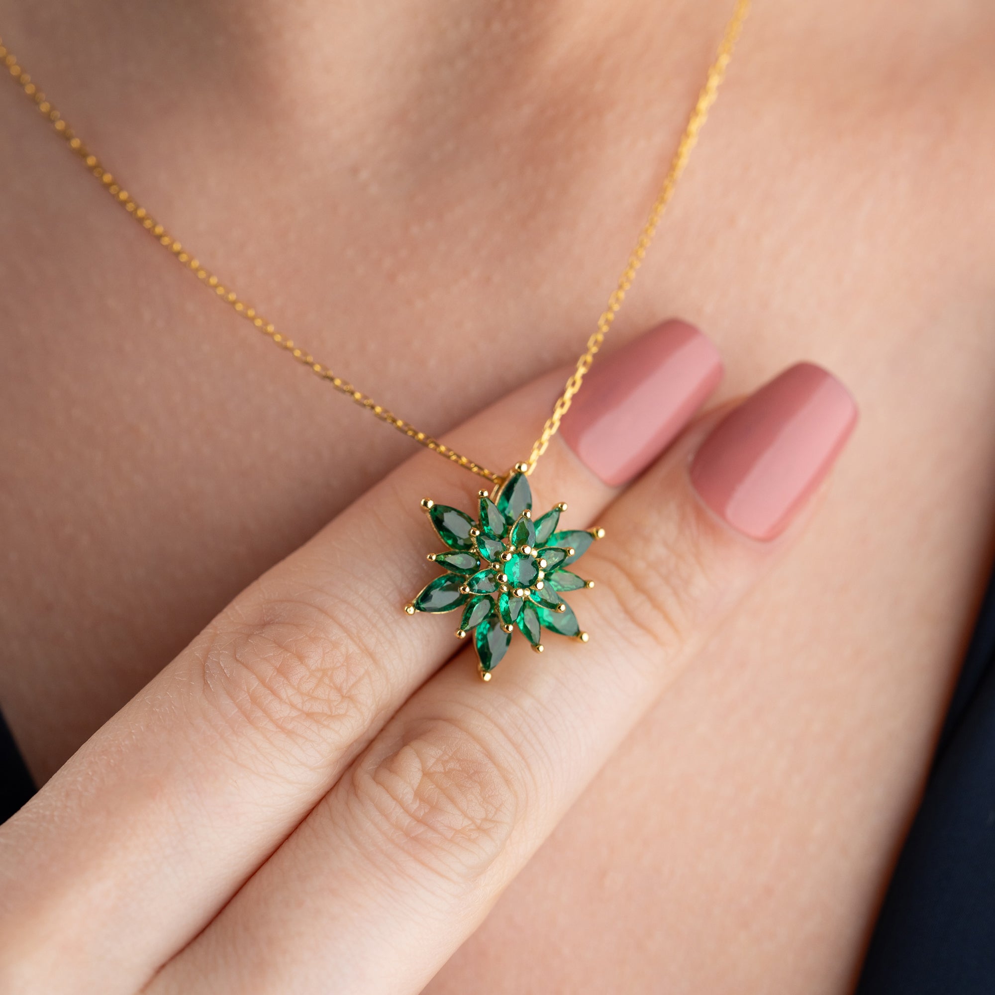 GRÖNT LOTUSHALSBAND | 925 SILVER