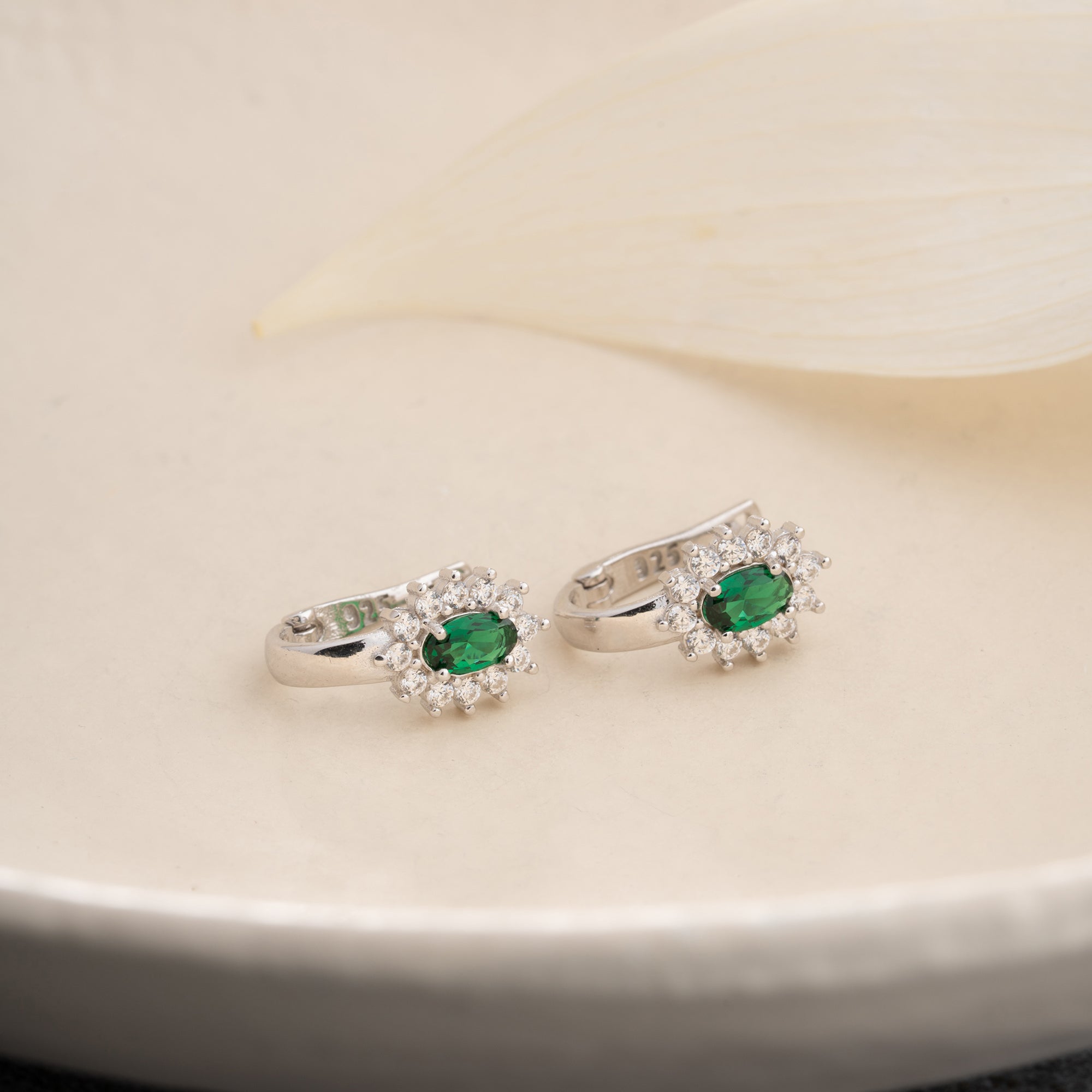 ELARA ÖRHÄNGEN | 925 SILVER