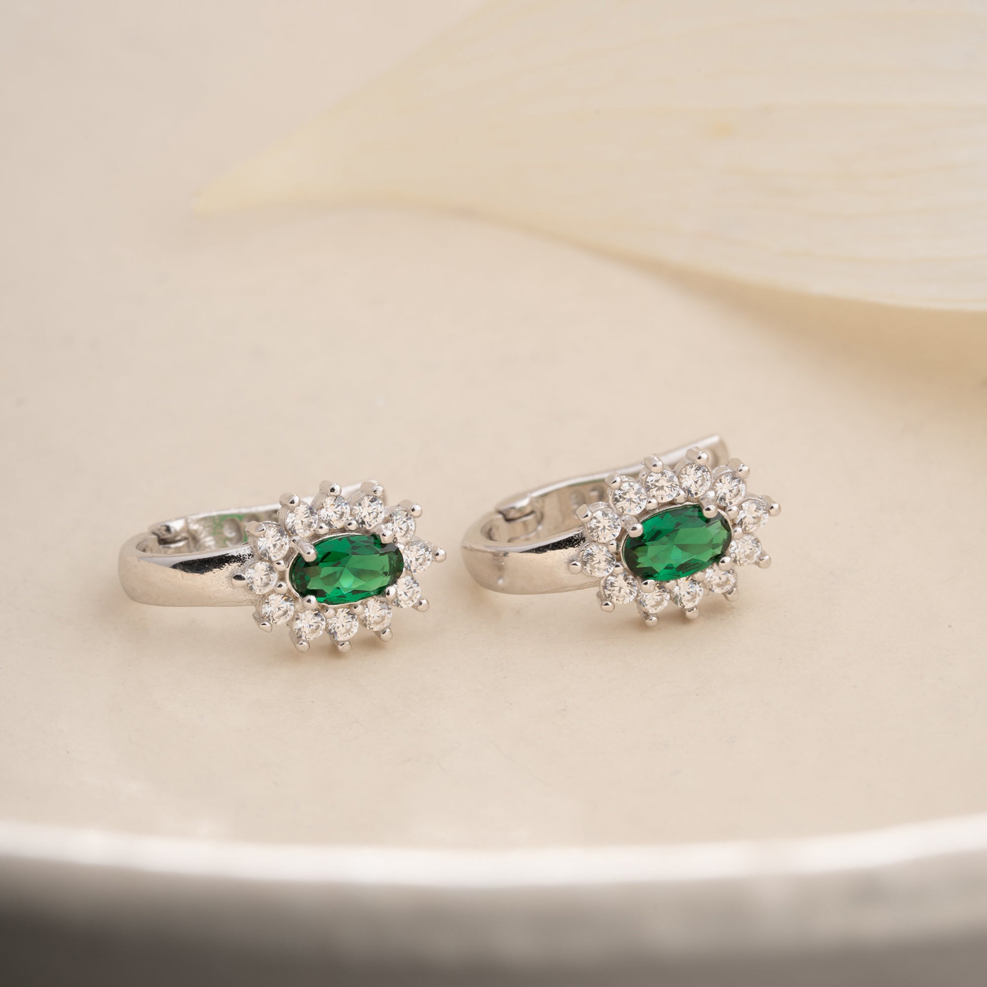 ELARA ÖRHÄNGEN | 925 SILVER