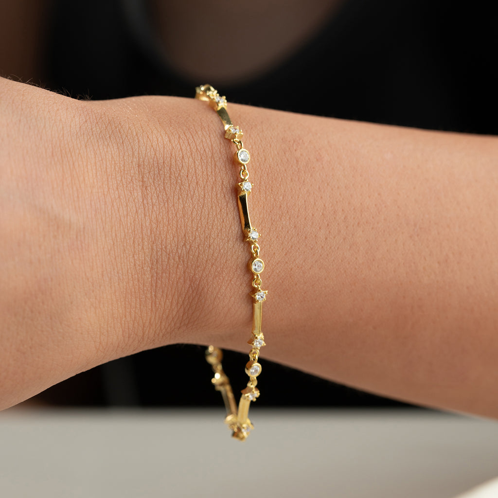 ARMBAND MED FLERA STJÄRNOR | 925 SILVER