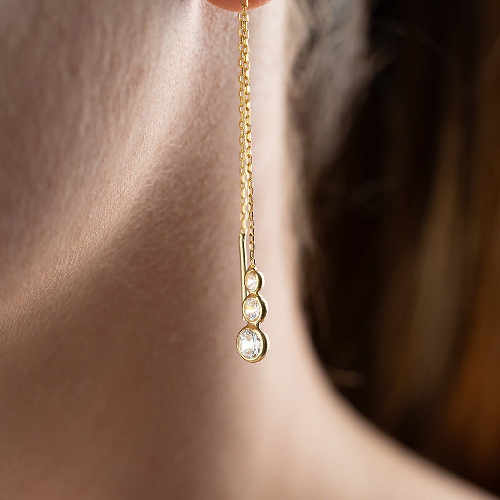 FIONA HÄNGANDE ZIRCONIA ÖRHÄNGA | 925 SILVER