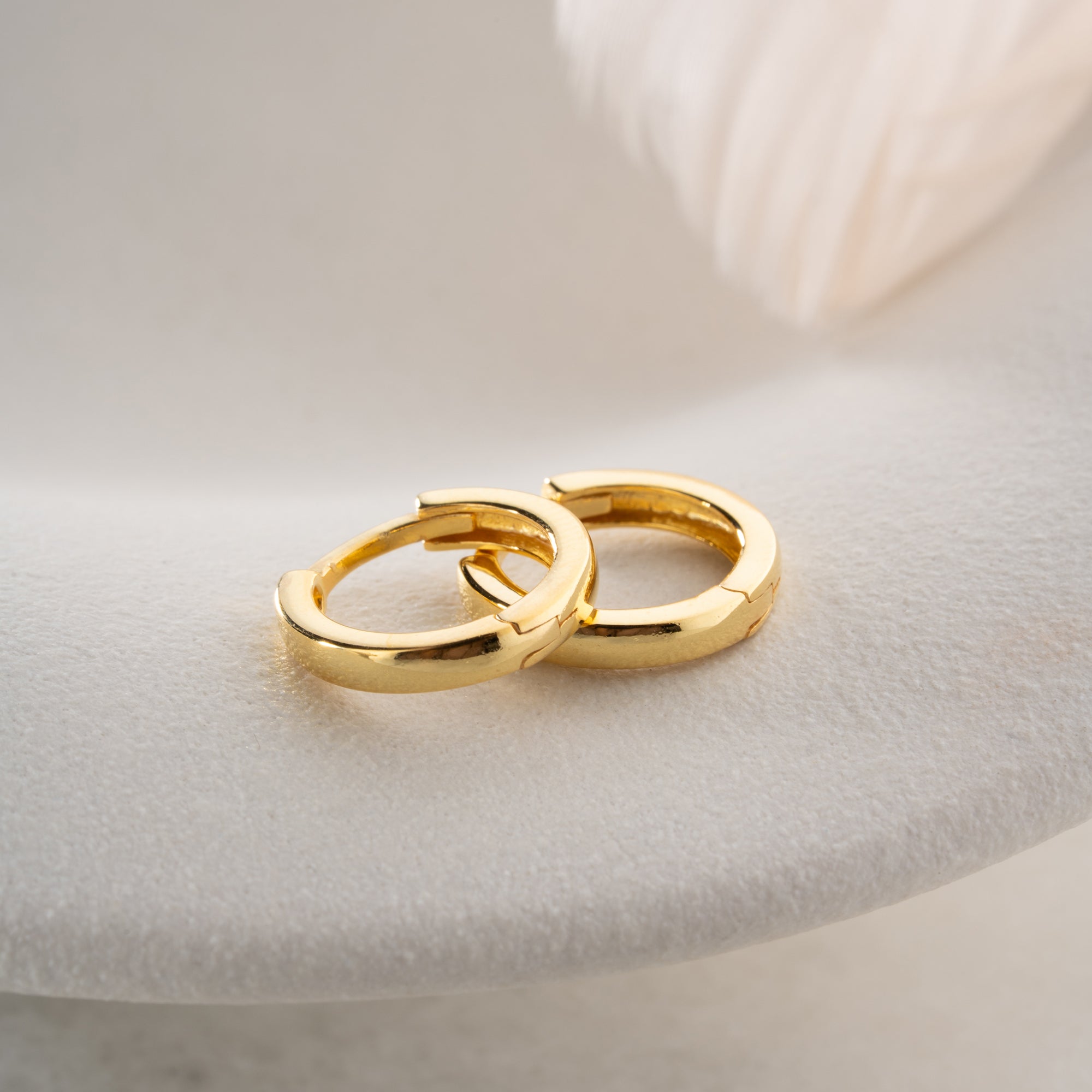 KLASSISKA RINGÖRHÄNGEN | 925 SILVER
