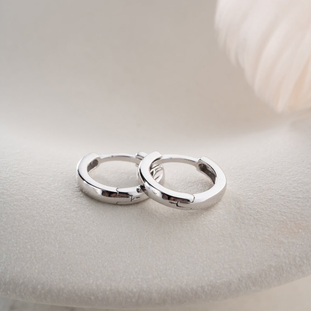 KLASSISKA RINGÖRHÄNGEN | 925 SILVER