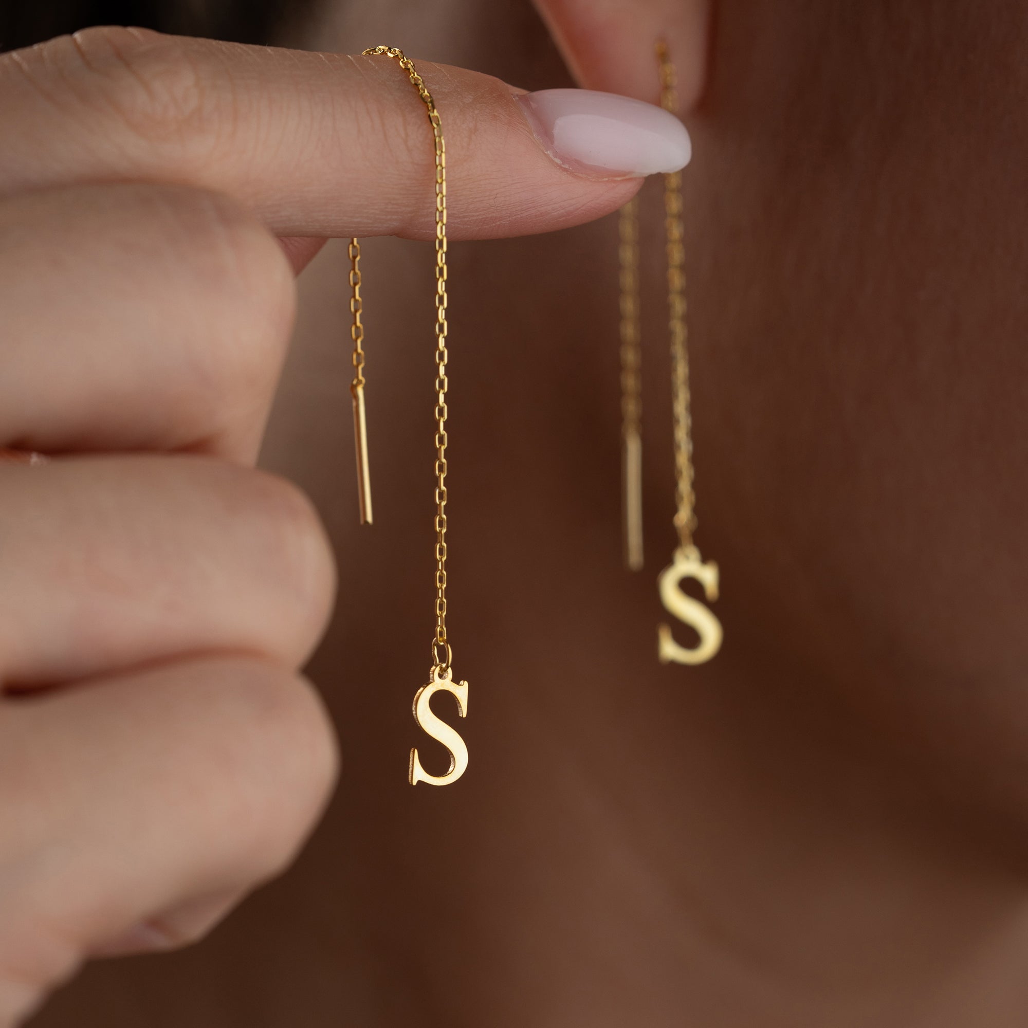 BASIC BUCHSTABEN OHRRINGE | 925 SILBER - Kardelen