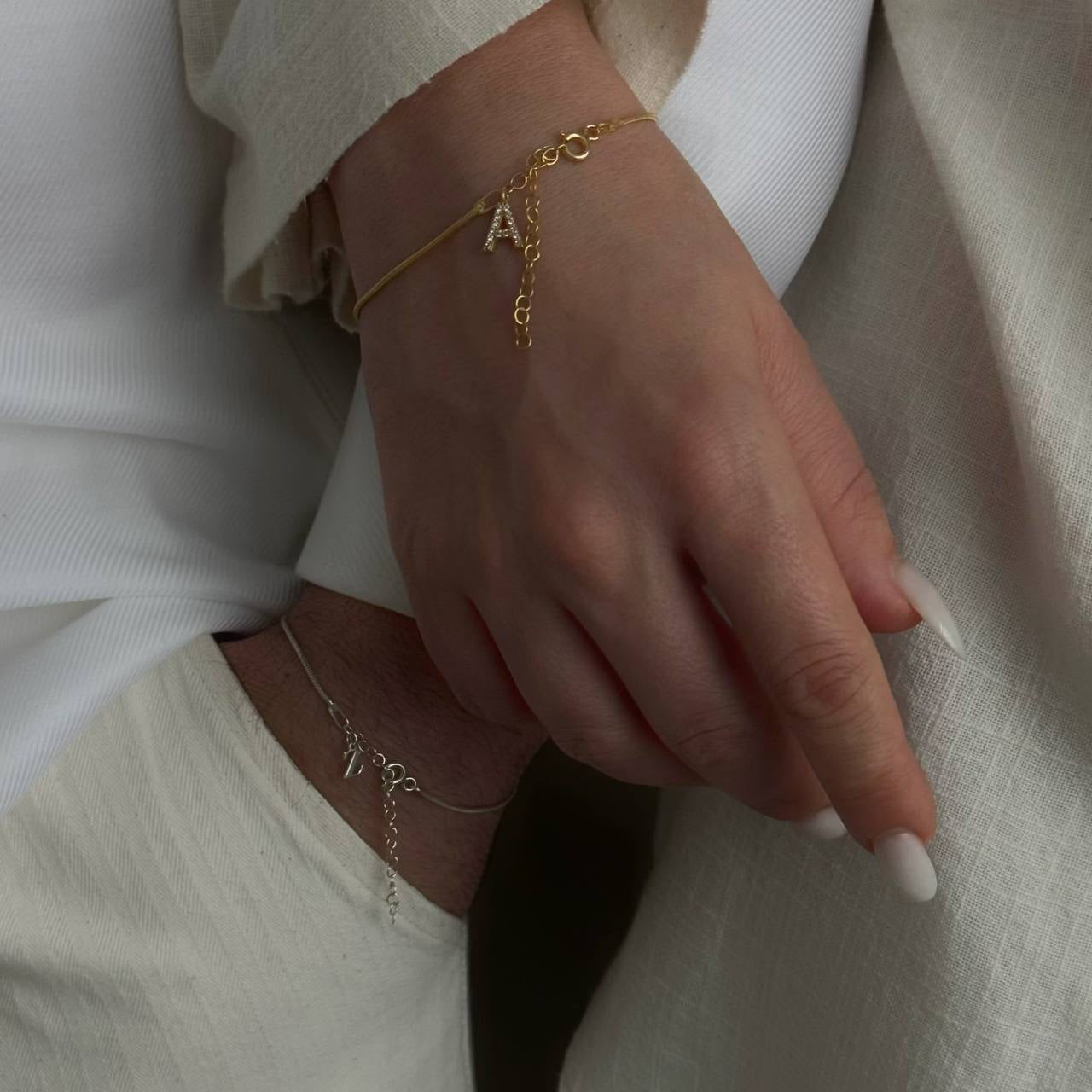 SMART ARMBAND MED ORMSKINN MED BOKSTÄVER PARTNER | 925 SILVER