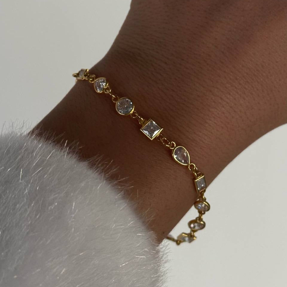 SOMMAR ARMBAND AV VIT ZIRKONER | 925 SILVER