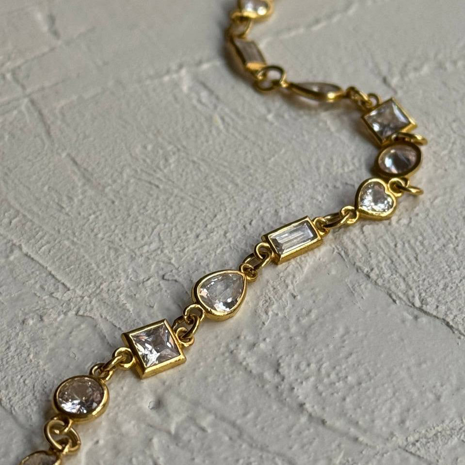 SOMMAR ARMBAND AV VIT ZIRKONER | 925 SILVER