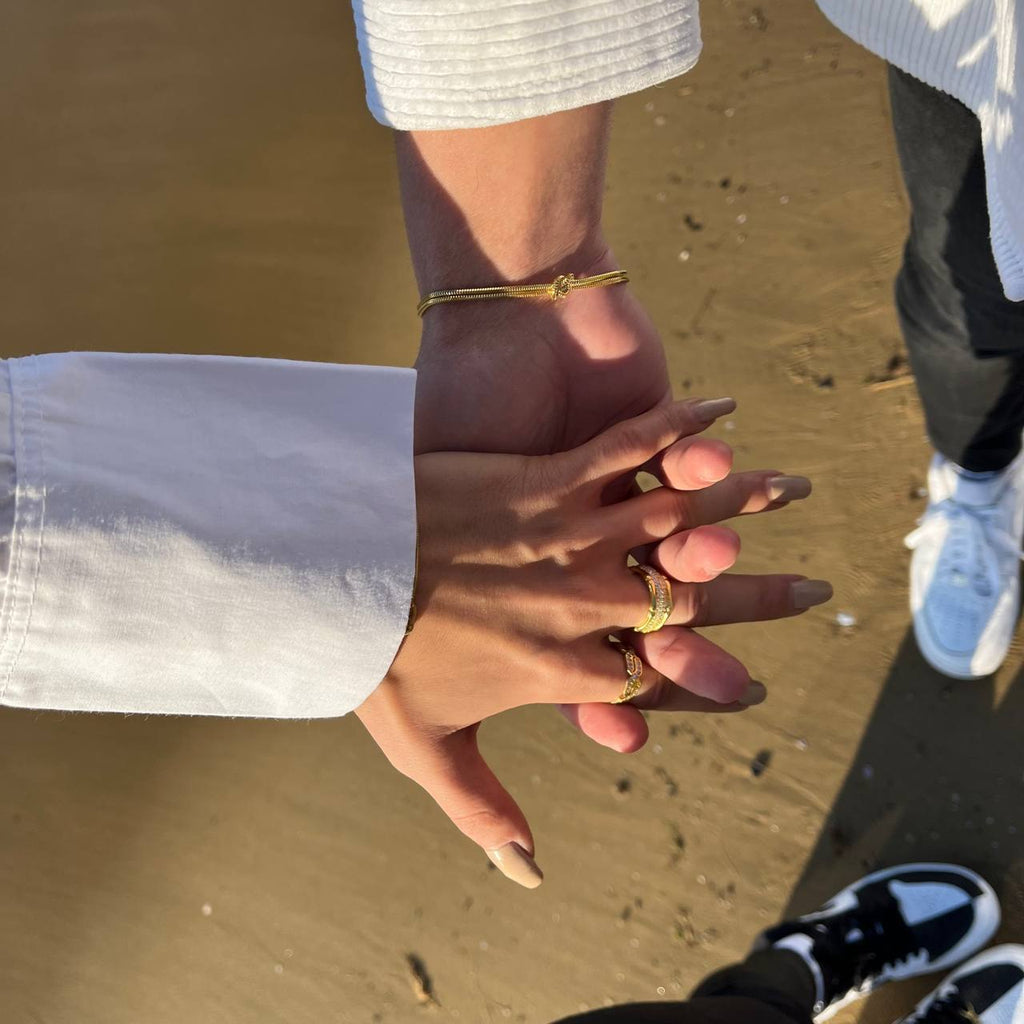 Symbolisierte Ring (8110389264686)