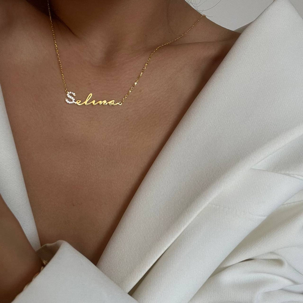 Waagerechte Signatur Namenskette mit Zirkonia Buchstabe (8017103225134)