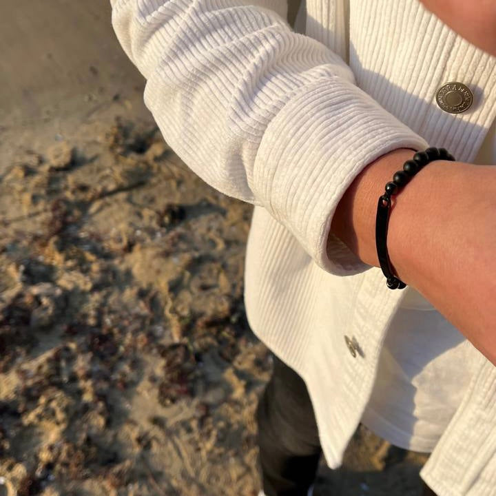 ID-Partnerarmband mit Gravur - Pearl Black (8017617649966)