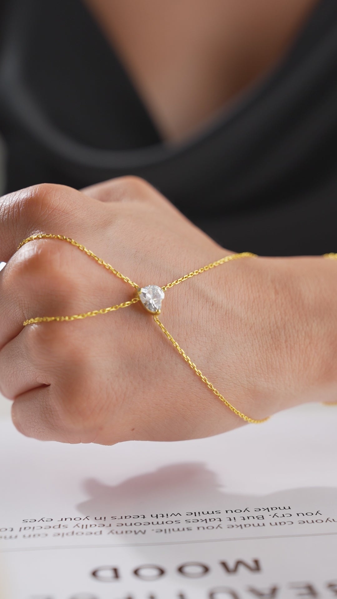 BOMB HJÄRTA HANDKEDJA | 925 SILVER