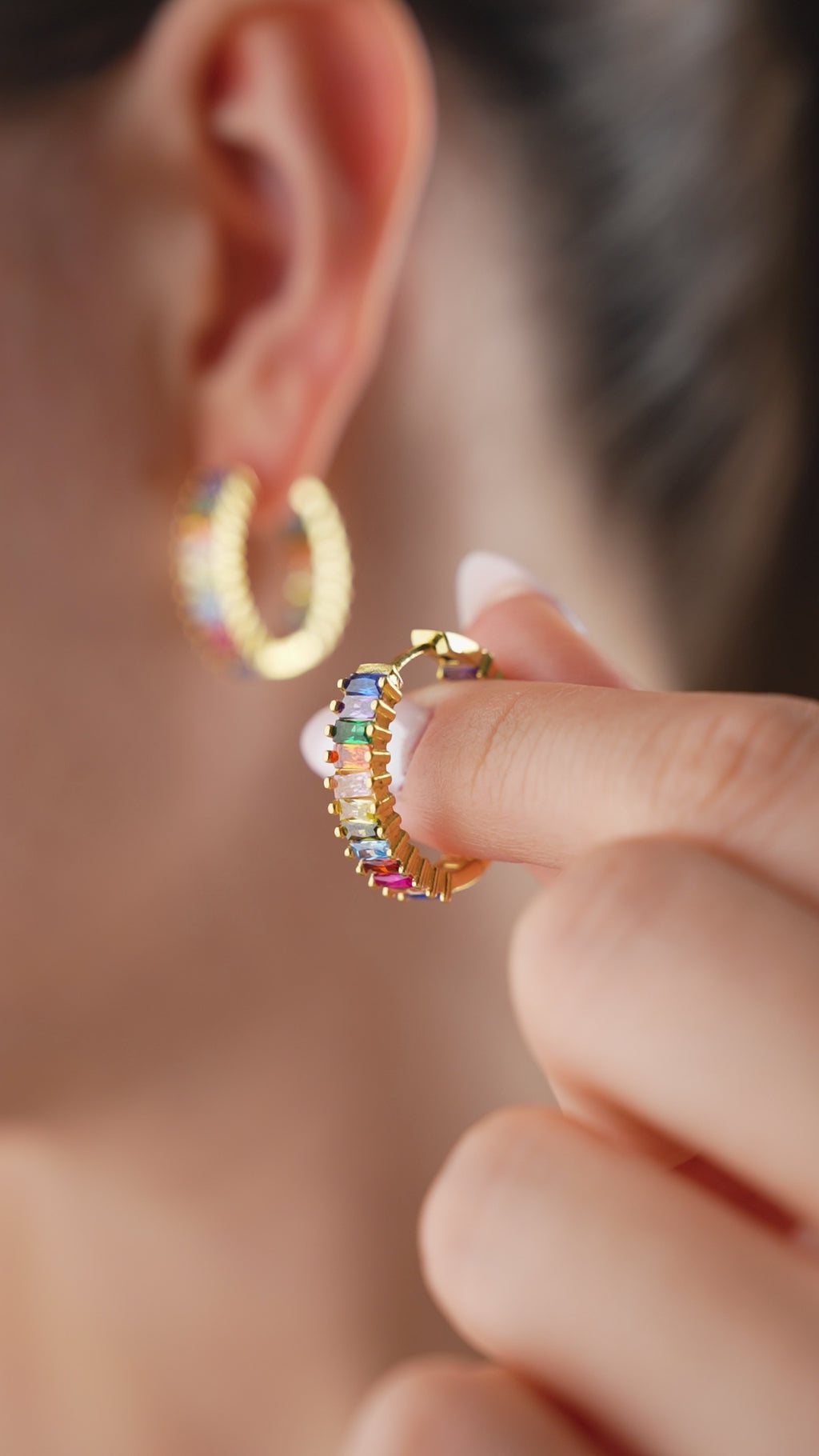 BAGUETTE FÄRGGLAD HÄNGNING | 925 SILVER