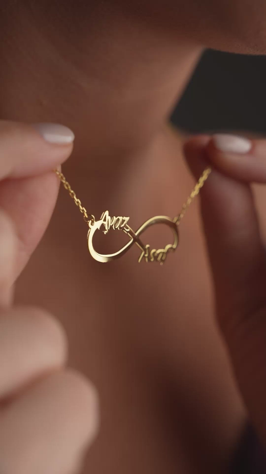 NAMNHALSBAND INFINITY | 925 SILVER