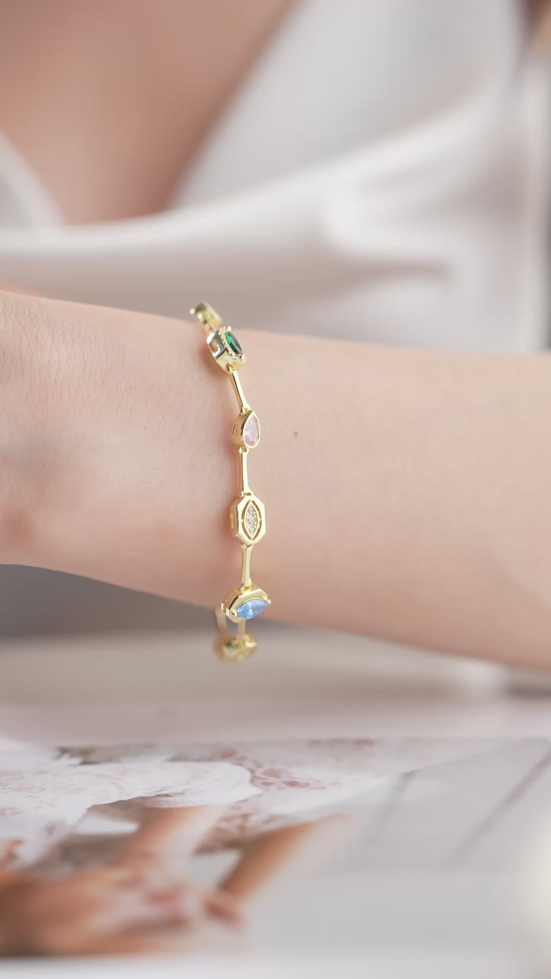 DESIGN FÄRGAT ARMBAND | 925 SILVER